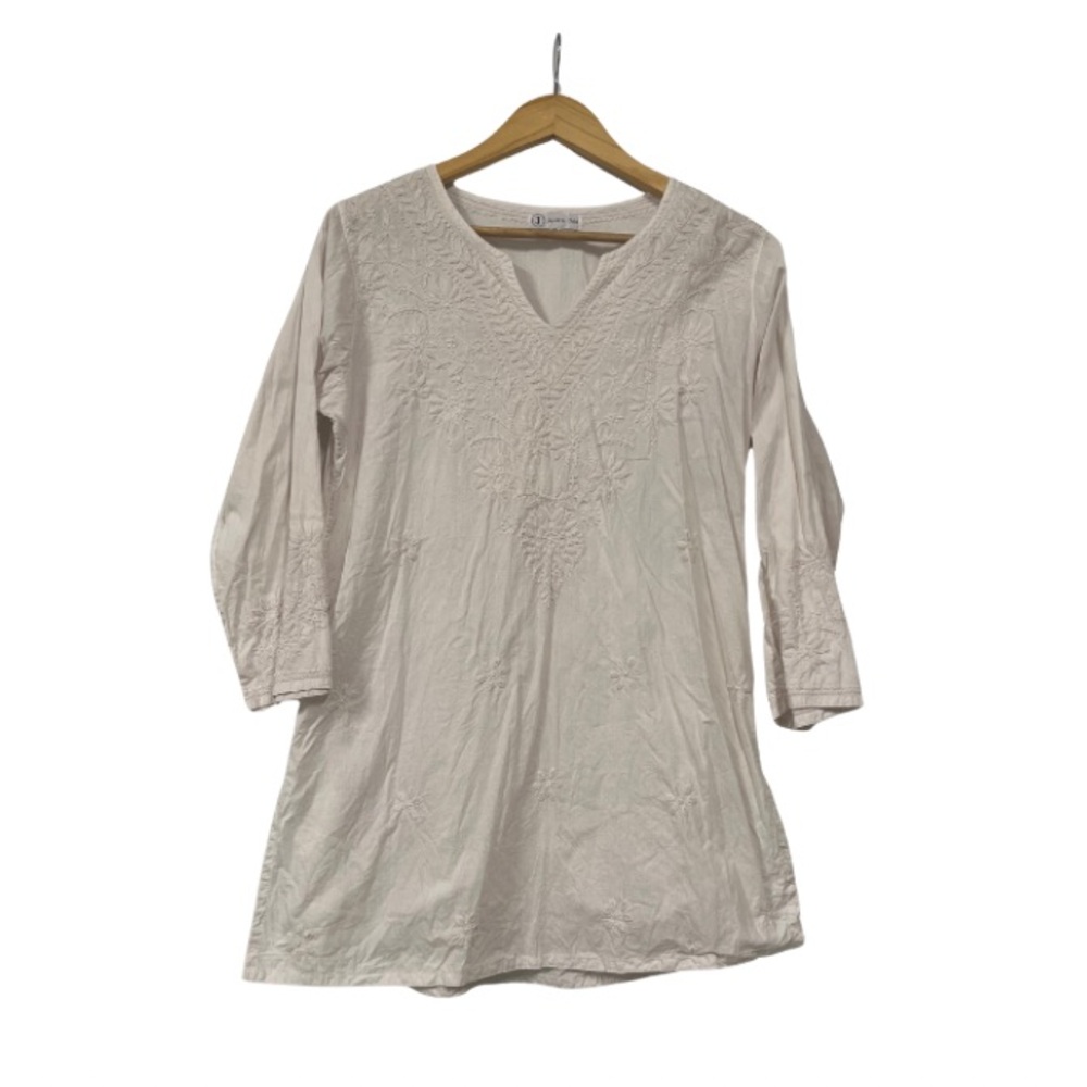 Jayshree Dalal Cream V-Neck Hand Embroidered Tunic